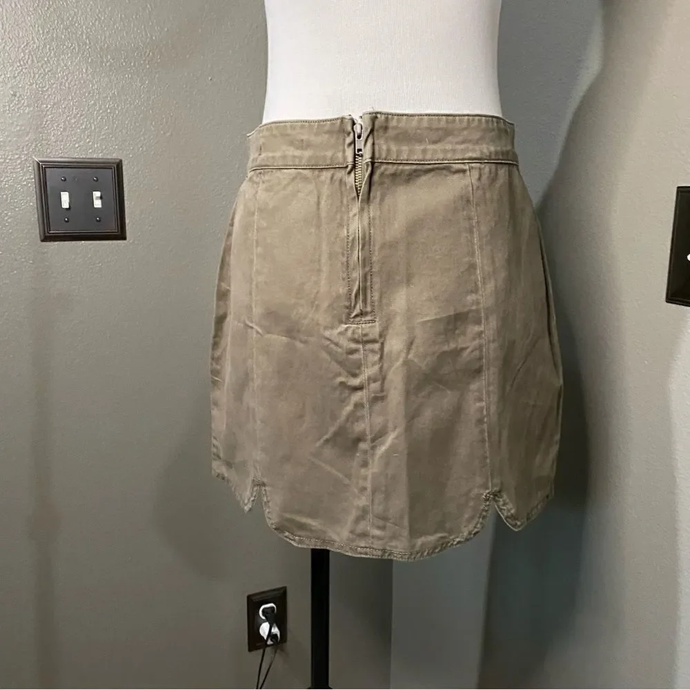 NWT Forever 21 Olive Green Scalloped Mini Skirt
